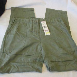 NWT - Jones New York casual pants - sz 6P - Green - Stretch waist - MSRP $79.00
